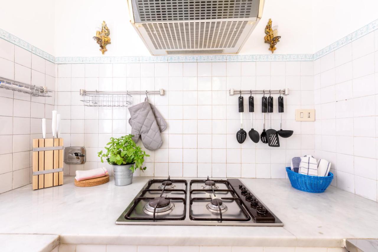 Spectacularly Bright, By Piazza Navona And The Pantheon - A/C, Wifi, Elevator Apartment Roma Ngoại thất bức ảnh
