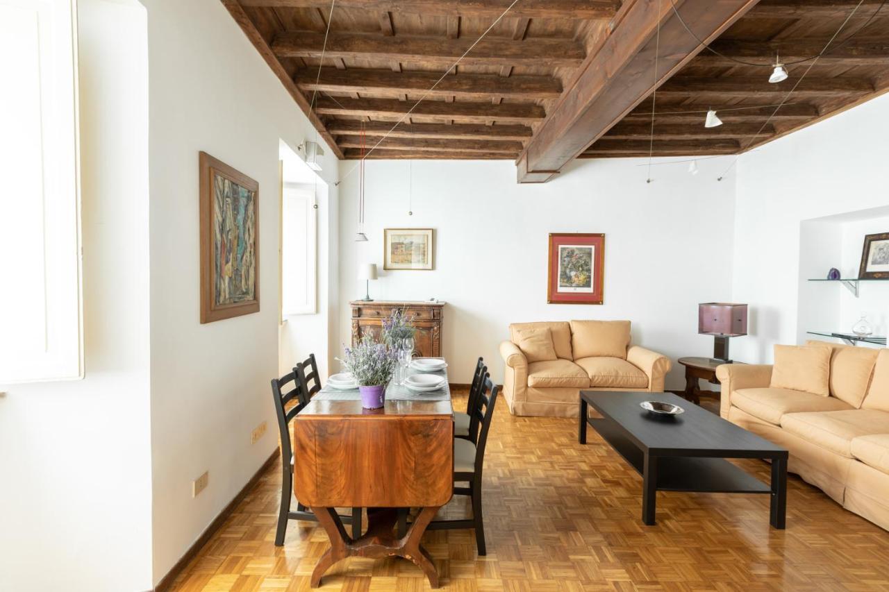 Spectacularly Bright, By Piazza Navona And The Pantheon - A/C, Wifi, Elevator Apartment Roma Ngoại thất bức ảnh